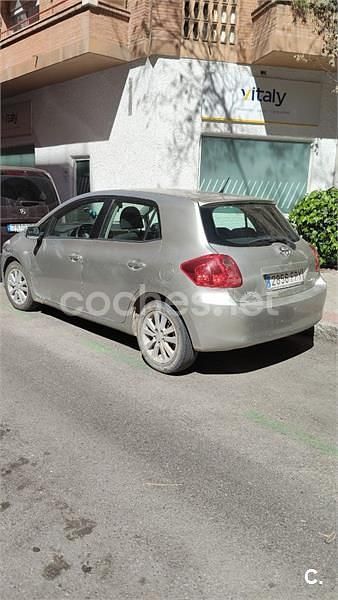Brugt Toyota Auris Sol 124 HK (91 kW) 2007 Grå Hatchback