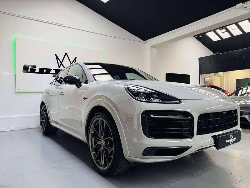 Usado Porsche Cayenne 470 CV (345 kW) 2023 Gris SUV