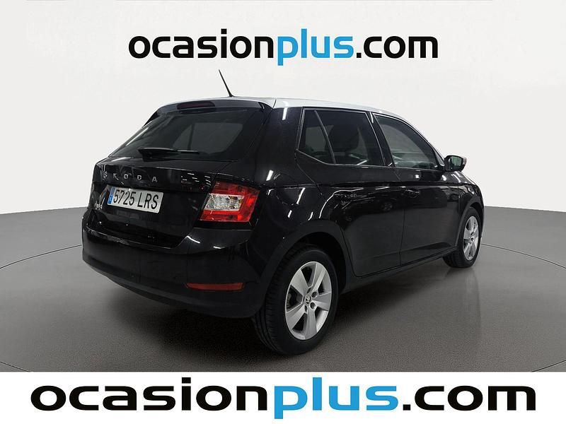 Usado Skoda Fabia Ambition 95 CV (69 kW) 2021 Negro Utilitario
