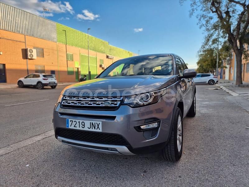 Gris / plata Usado 2016 Land Rover Discovery Sport HSE SUV | 17.900 € (Precio justo) - Imagen 1/4