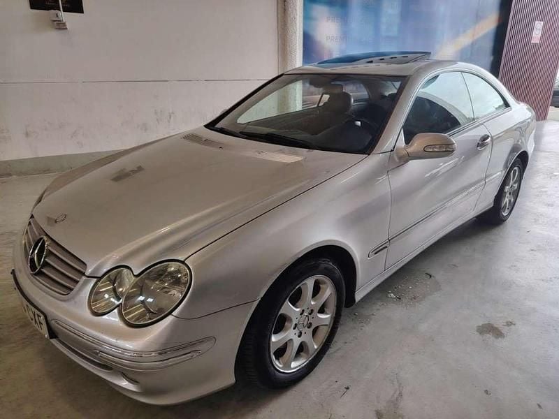 Gris Usado 2004 Mercedes CLK200 Coupe | 3550 € (Super precio) - Imagen 1/4