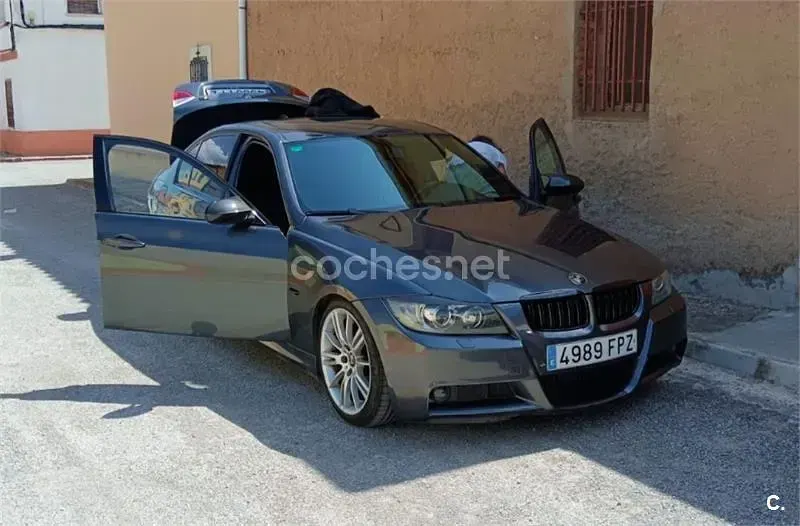 Usado BMW 320 163 CV (119 kW) 2007 Gris / plata Berlina