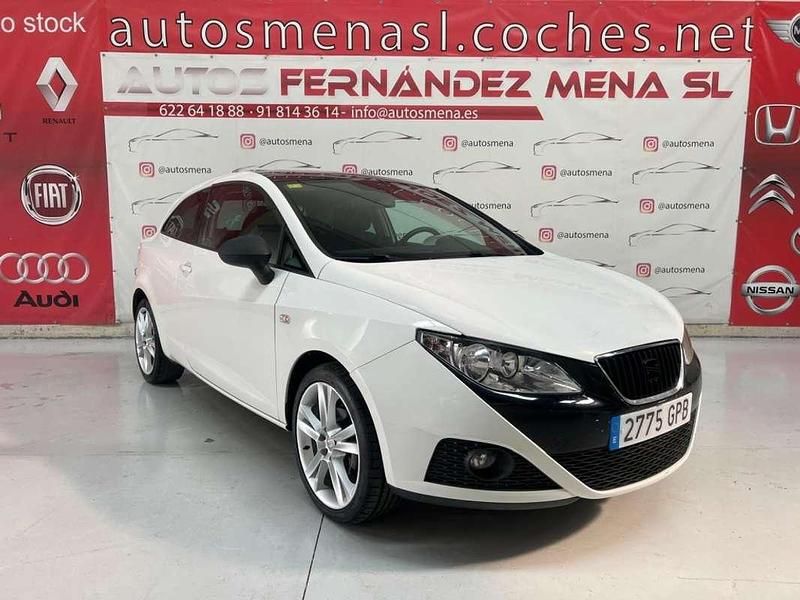 Blanco Usado 2009 Seat Ibiza Sport Utilitario | 4900 € (Precio justo) - Imagen 1/4