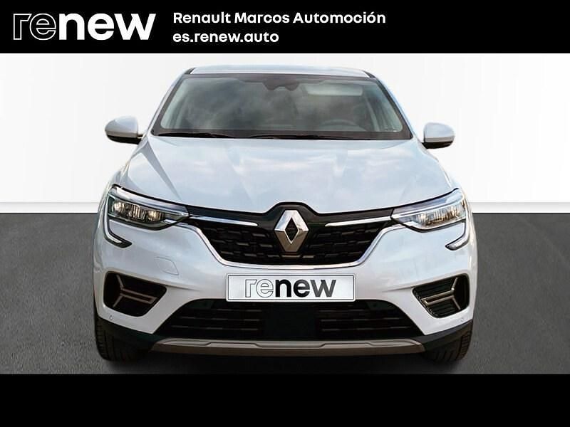 Käytetty Renault Arkana Techno 145 HP (106 kW) 2022 Valkoinen Katumaasturi
