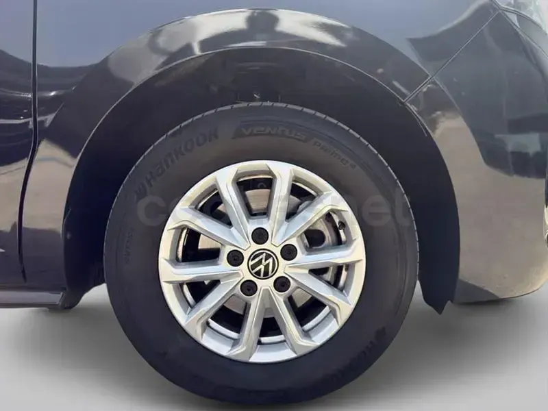 Usado VW Multivan 150 CV (110 kW) 2025 Negro Monovolumen