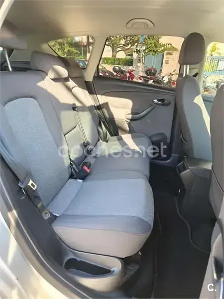 Usado Seat Altea XL Style 105 CV (77 kW) 2011 Blanco Monovolumen