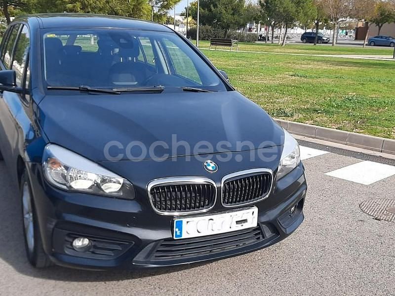 Negro Usado 2015 BMW 216 Comfort Edition Familiar | 10.800 € (Precio justo) - Imagen 1/4