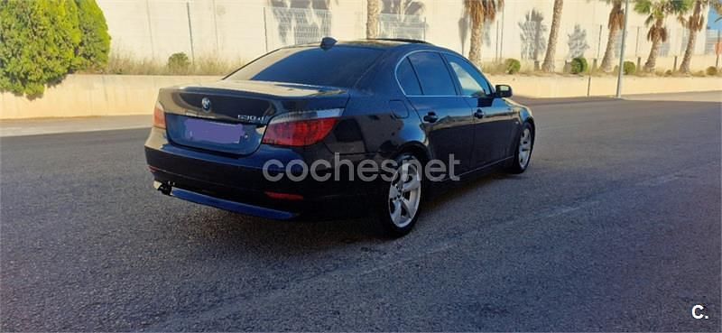 Usado BMW 530 218 CV (160 kW) 2005 Azul Berlina