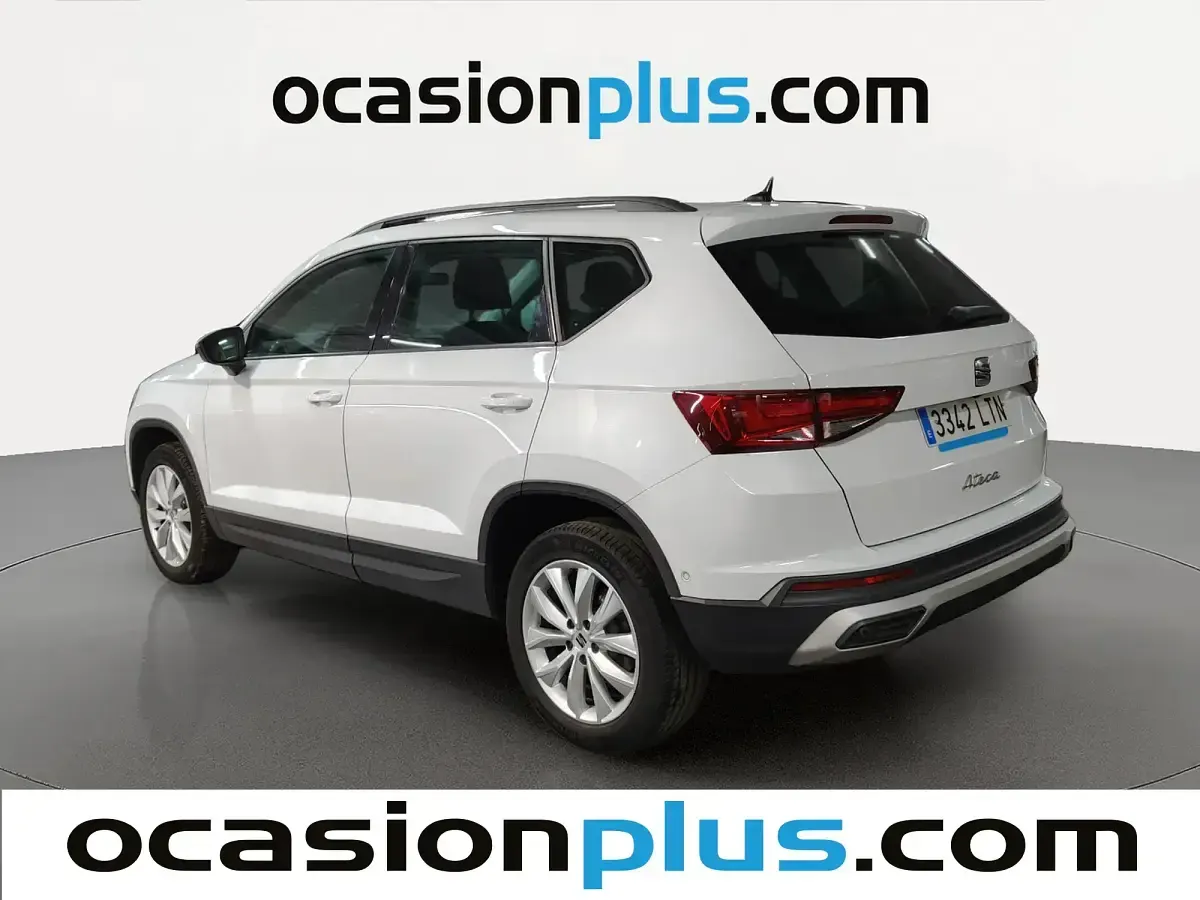 Usado Seat Ateca Style 150 CV (110 kW) 2021 Blanco SUV