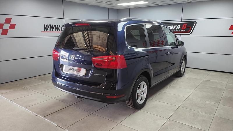 Usado Seat Alhambra Reference 115 CV (84 kW) 2014 Azul Monovolumen