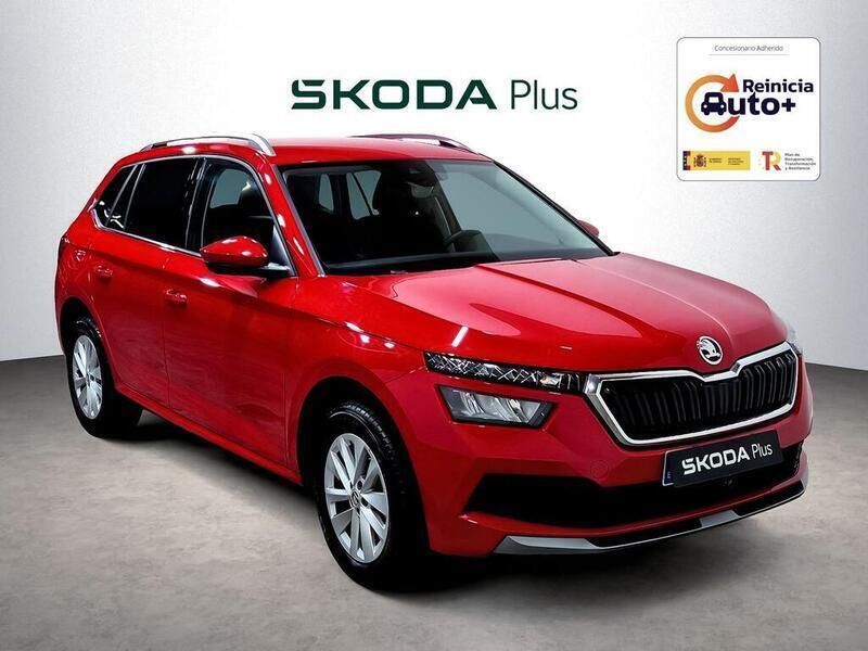 Rojo Usado 2024 Skoda Kamiq Ambition SUV | 21.900 € (Un poco caro) - Imagen 1/4