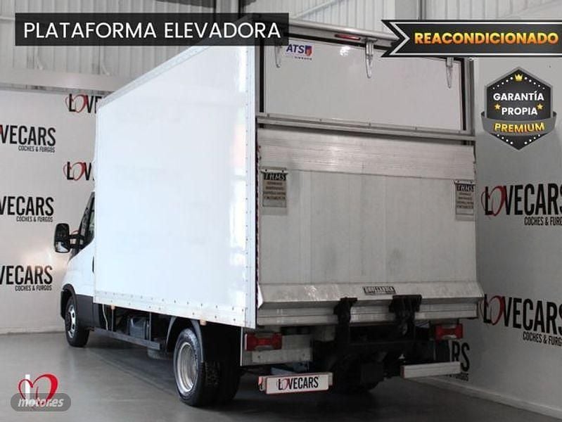Usado Iveco Daily 160 CV (117 kW) 2024 Blanco Berlina