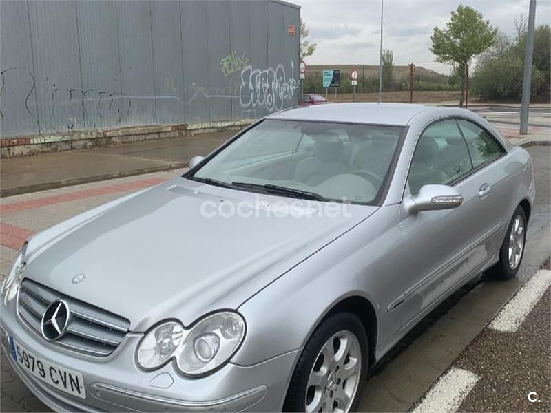 Usado Mercedes CLK320 Elegance 218 CV (160 kW) 2003 Gris / plata Coupe