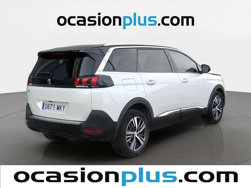 Usado Peugeot 5008 Allure 131 CV (96 kW) 2023 Blanco SUV
