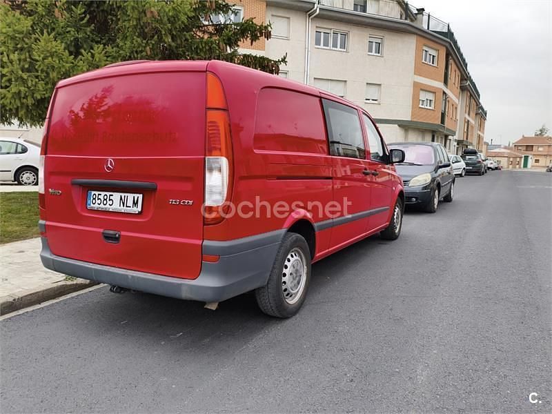Usado Mercedes Vito Marco Polo 88 CV (64 kW) 2014 Rojo Van