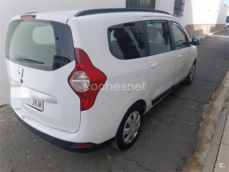 Usado Dacia Lodgy Lauréate 110 CV (80 kW) 2015 Blanco Monovolumen