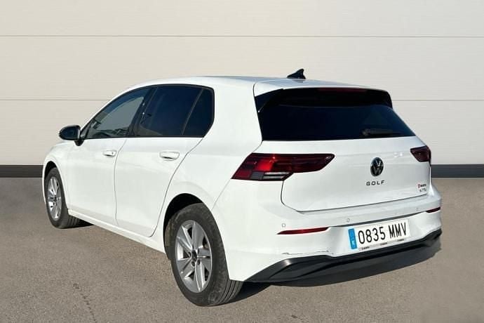 Usado VW Golf VIII Life 110 CV (80 kW) 2024