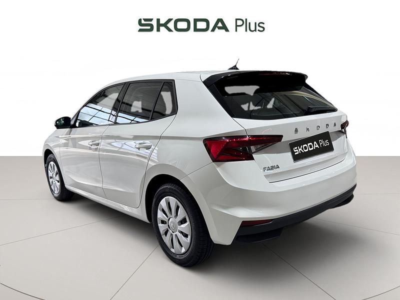 Usado Skoda Fabia Active 80 CV (58 kW) 2023 Blanco Utilitario