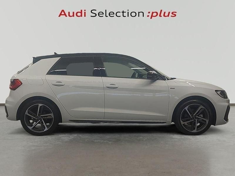 Usado Audi A1 Sportback Black Edition 150 CV (110 kW) 2025 Blanco Utilitario