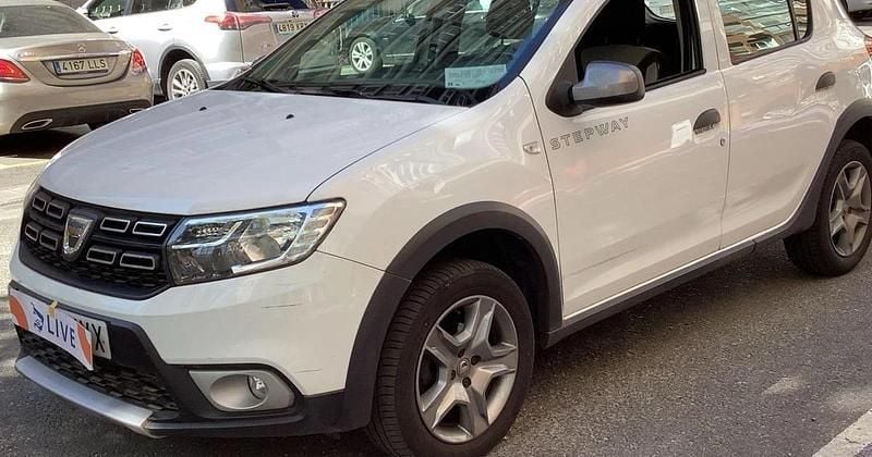 Usado 2019 Dacia Sandero Essentiel Utilitario | 12.390 € (Precio justo) - Imagen 1/4
