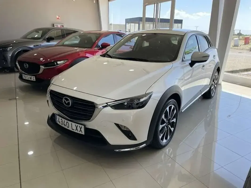 Usado Mazda CX-3 121 CV (88 kW) 2022 Blanco SUV