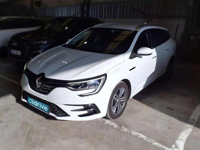 Usado Renault Mégane GrandTour Zen 116 CV (85 kW) 2021 Blanco Familiar