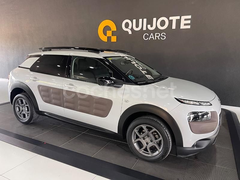 Blanco Usado 2015 Citroën C4 Cactus Feel Utilitario | 8500 € (Precio justo) - Imagen 1/4