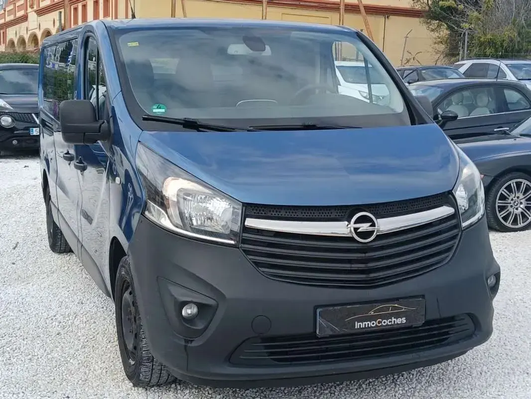 Usado Opel Vivaro Selective 140 CV (102 kW) 2014 Azul Monovolumen
