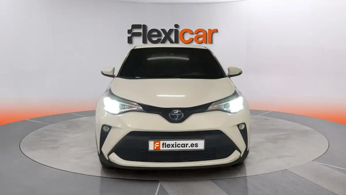 Usado Toyota C-HR Advance 122 CV (89 kW) 2021 Blanco SUV