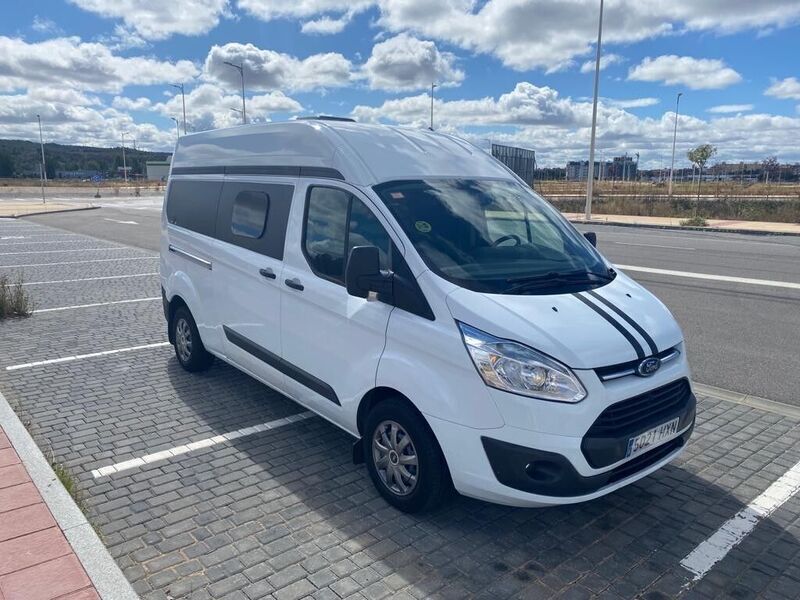 Usado Ford Transit Custom Ambiente 125 CV (91 kW) 2014 Blanco Van