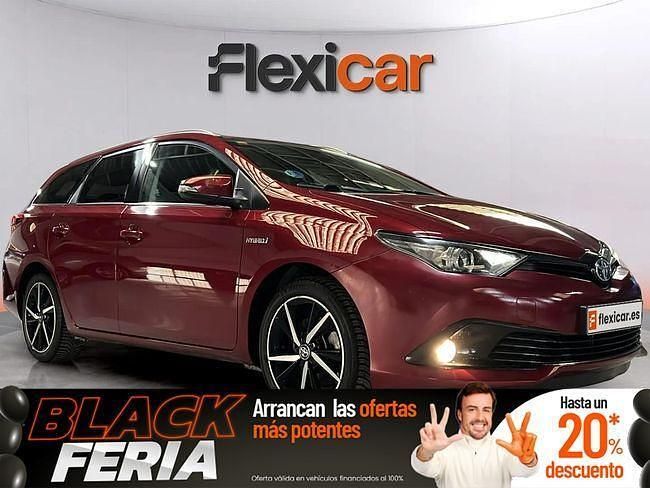 Rojo Usado 2018 Toyota Auris Hybrid Active Berlina | 14.990 € (Precio justo) - Imagen 1/4