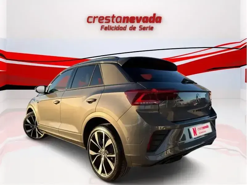Usado VW T-Roc R-line 150 CV (110 kW) 2023 SUV