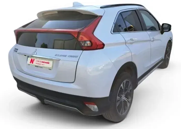 Usado Mitsubishi Eclipse Cross Spirit 163 CV (119 kW) 2019 Blanco SUV