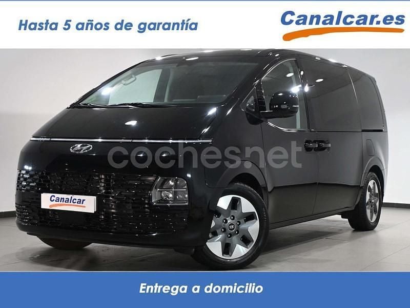 Negro Usado 2023 Hyundai Staria Van | 39.990 € (Buen precio) - Imagen 1/4