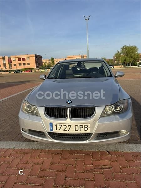 Usado BMW 320 163 CV (119 kW) 2006 Gris / plata Berlina