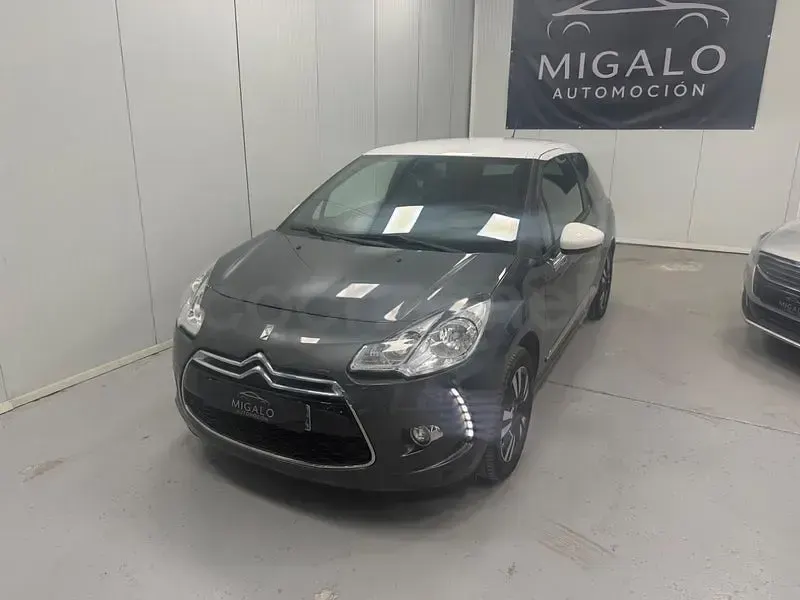 Begagnad Citroën DS3 82 HK (60 kW) 2014 Grå Sedan