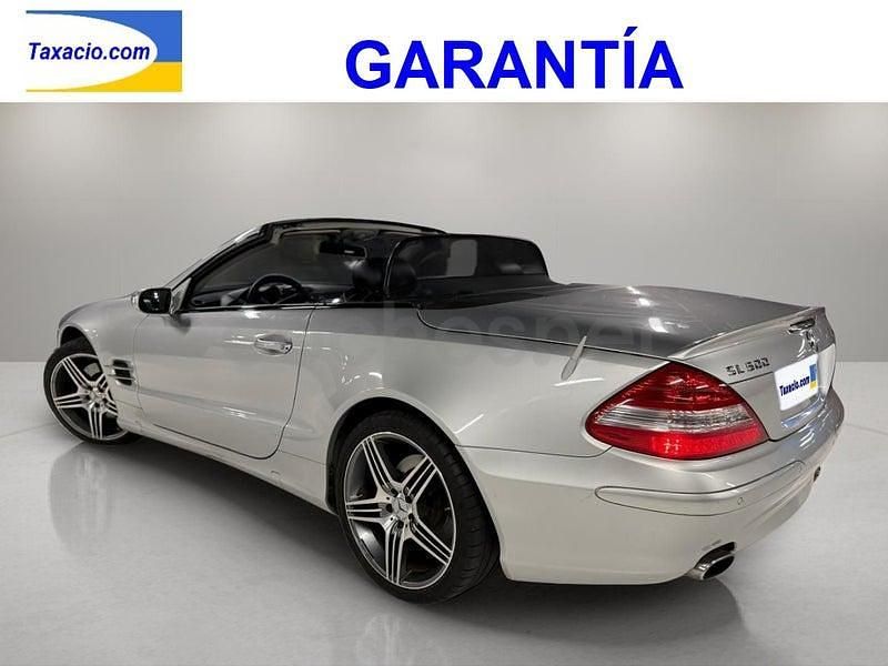 Usado Mercedes SL500 306 CV (225 kW) 2006 Gris / plata Descapotable