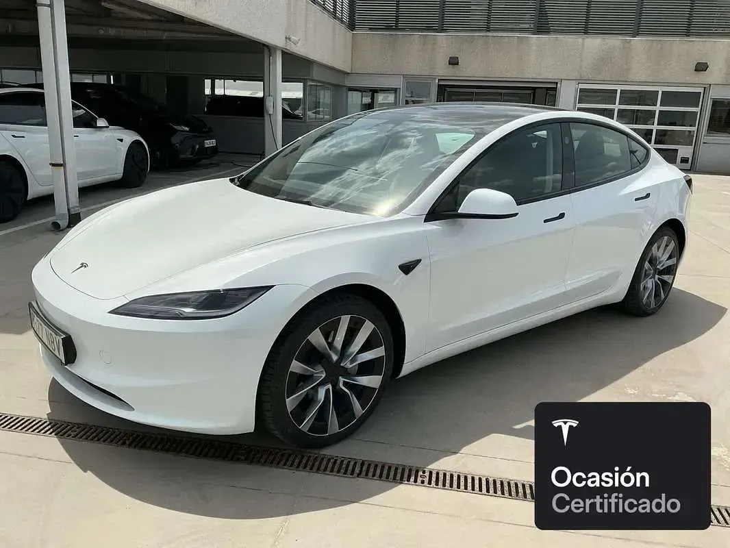 Usado Tesla Model 3 Long Range AWD 269 kW (366 CV) 2025 Blanco Berlina