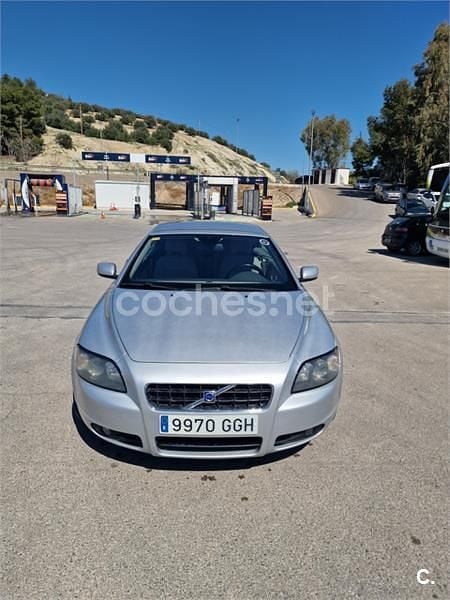 Usado Volvo C70 Summum 180 CV (132 kW) 2008 Gris / plata Descapotable
