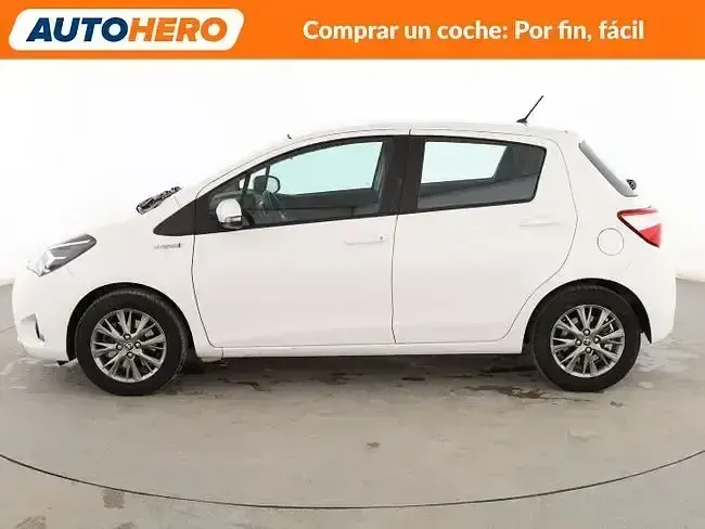 Occasion Toyota Yaris Hybrid Active 101 PK (74 kW) 2019 Wit Hatchback