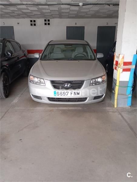 Gris / plata Usado 2007 Hyundai Sonata Comfort Berlina | 5600 € (Un poco caro) - Imagen 1/4