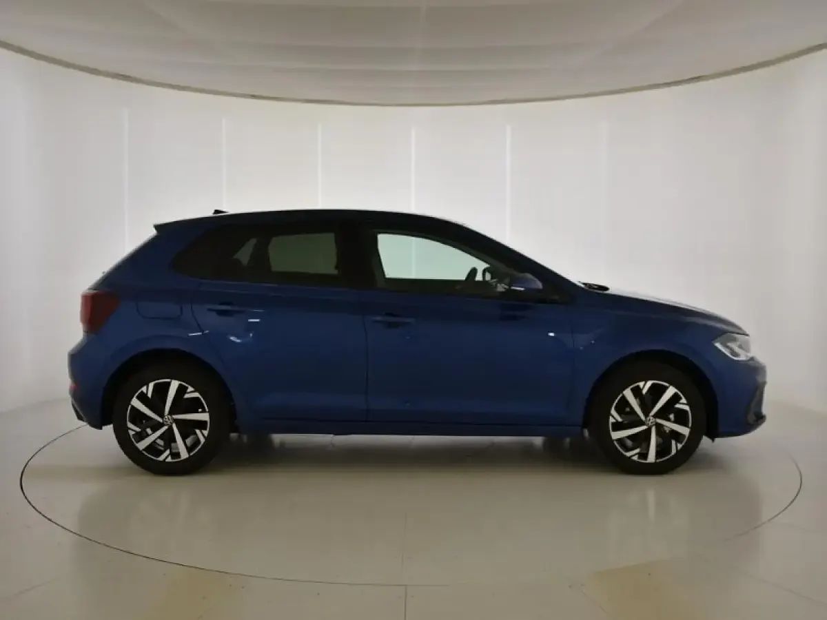 Nuevo VW Polo 95 CV (69 kW) 2026 Azul Utilitario