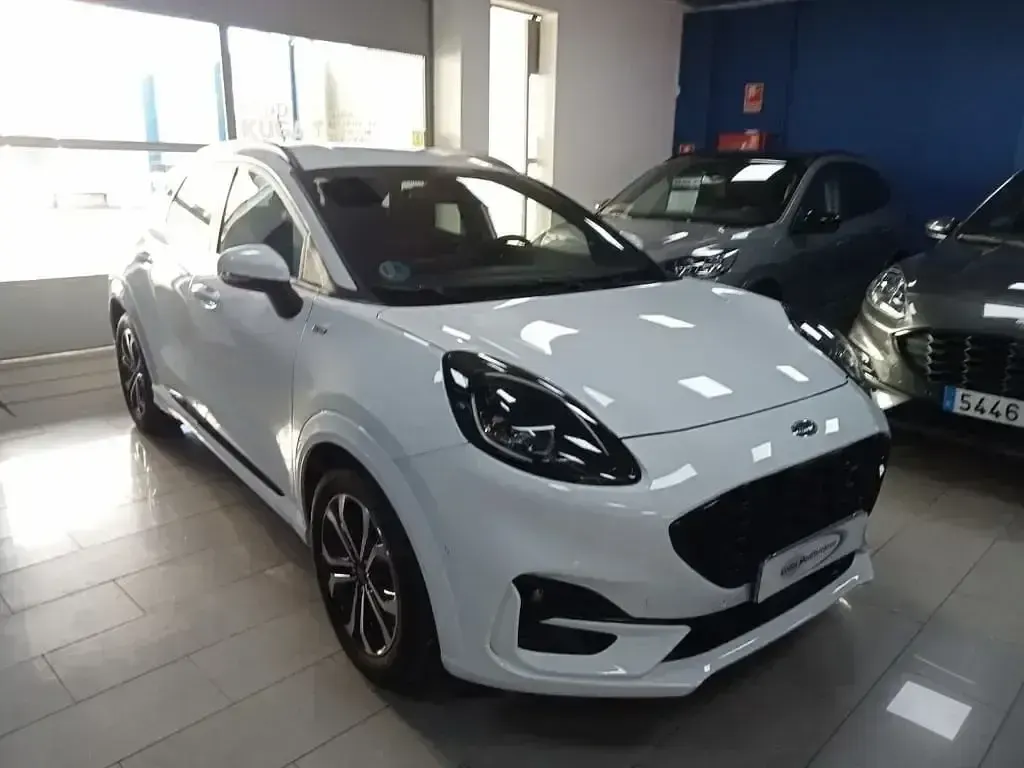 Używany Ford Puma ST-Line 125 KM (91 kW) 2024 Biały SUV