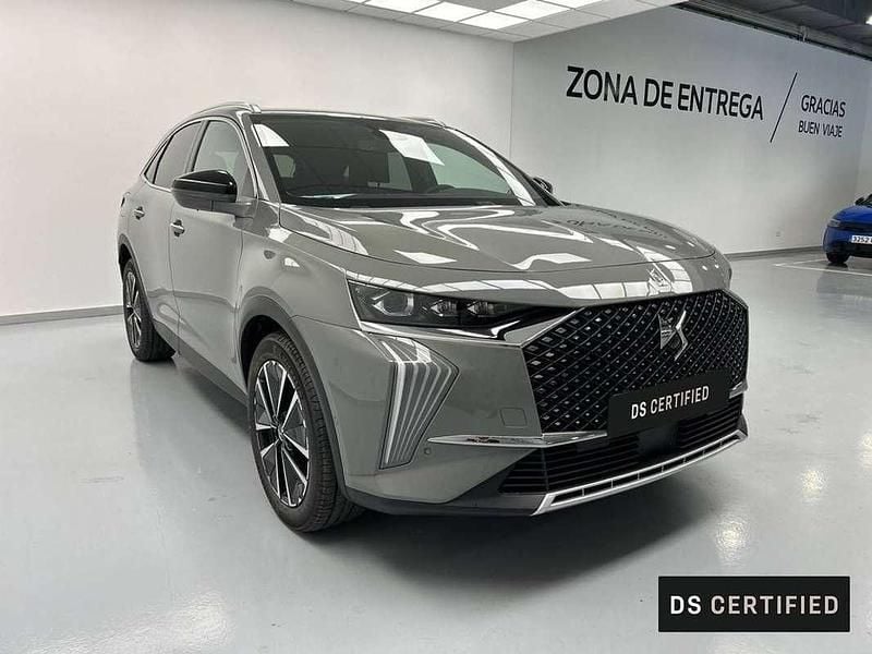Usado DS Automobiles DS7 Crossback Rivoli 226 CV (166 kW) 2024 Gris SUV