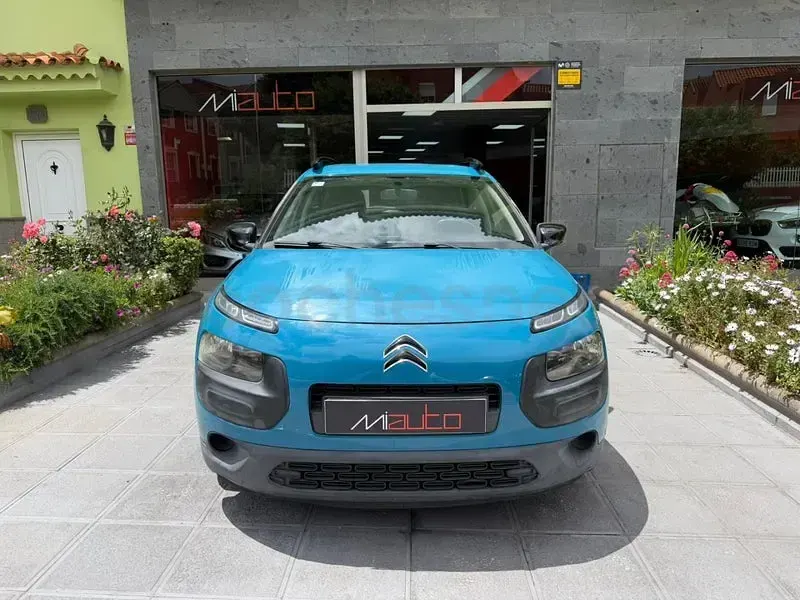 Usado Citroën C4 Feel 82 CV (60 kW) 2017 Azul Berlina