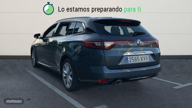 Usado Renault Mégane GrandTour Zen 115 CV (84 kW) 2019 Gris Familiar