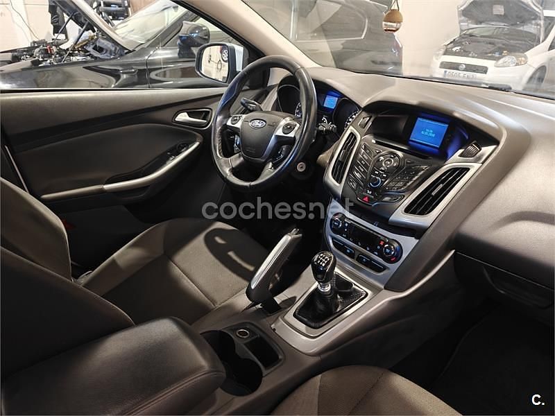 Usado Ford Focus Trend 150 CV (110 kW) 2011 Blanco Berlina