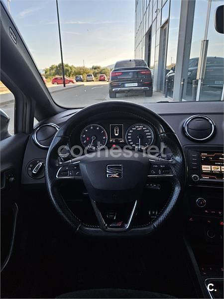 Usado Seat Ibiza SC CUPRA 192 CV (141 kW) 2016 Gris / plata Utilitario