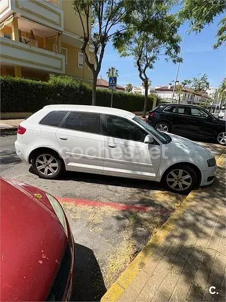 Usado Audi A3 Ambiente 105 CV (77 kW) 2008 Blanco Utilitario