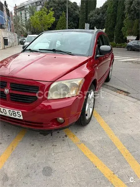 Usado Dodge Caliber SXT 140 CV (102 kW) 2008 Rojo Utilitario